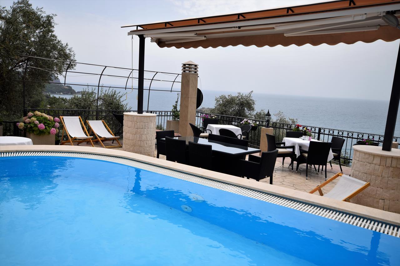 סבטי סטפן Monte Perla Residence מראה חיצוני תמונה